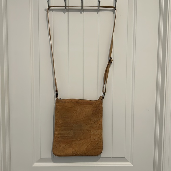 Eve Cork Purse - Picture 4 of 11